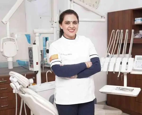 Dr. Harveen Nakra